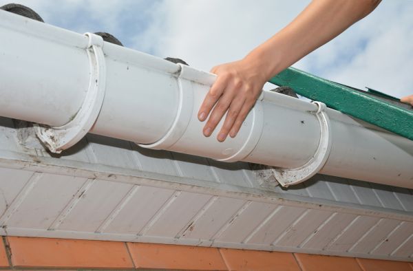 Gutter Reattachment in Dunnellon