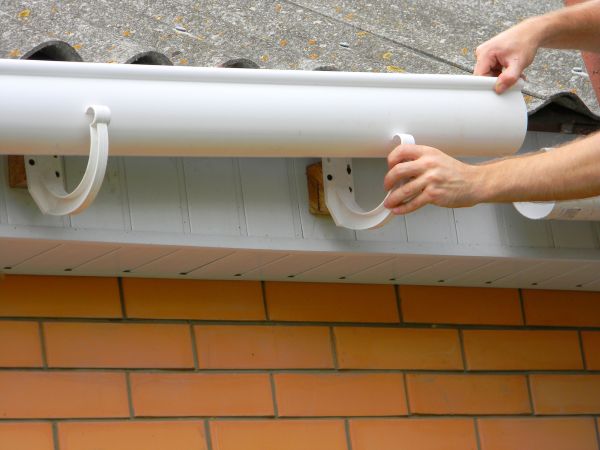 Cost of Half Round Gutter Installation in Dunnellon