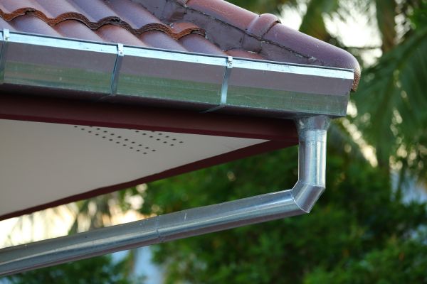 Metal Gutter Repair in Dunnellon
