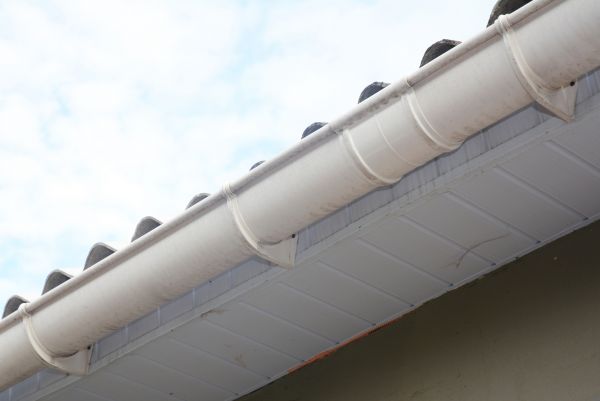 Plastic Gutter Installation in Dunnellon