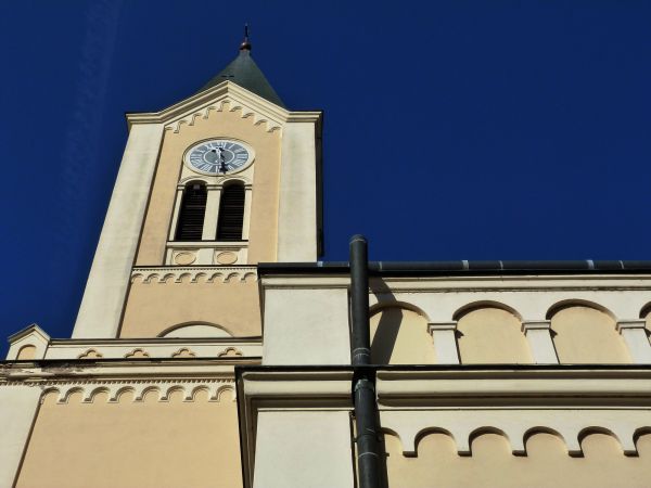 Church Gutter Installation in Dunnellon